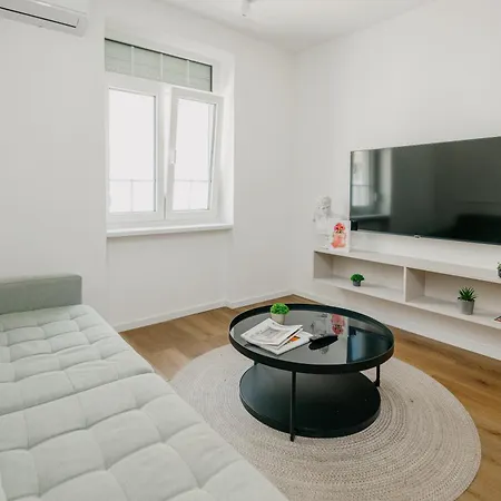 Center Design *
